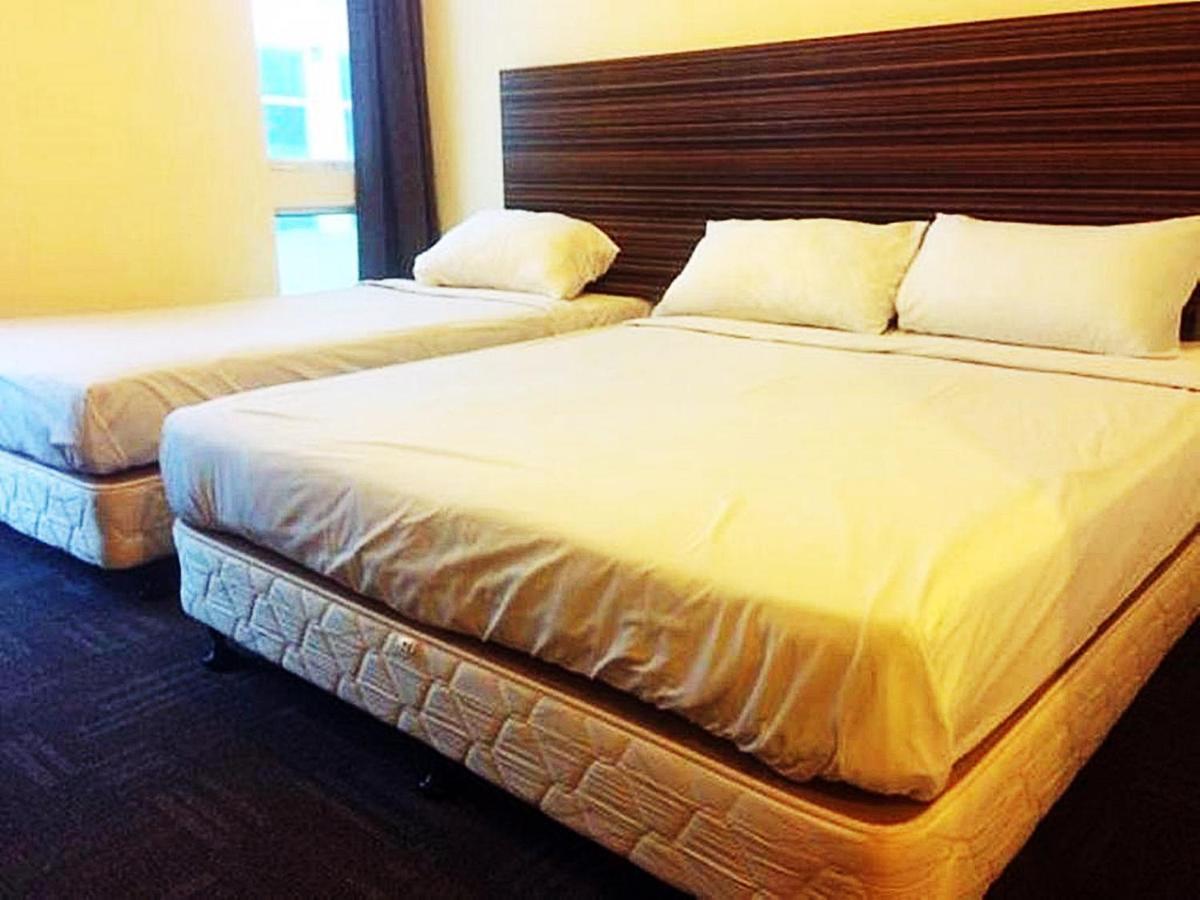 Hotel Sara'S Inn, Shah Alam Zewnętrze zdjęcie