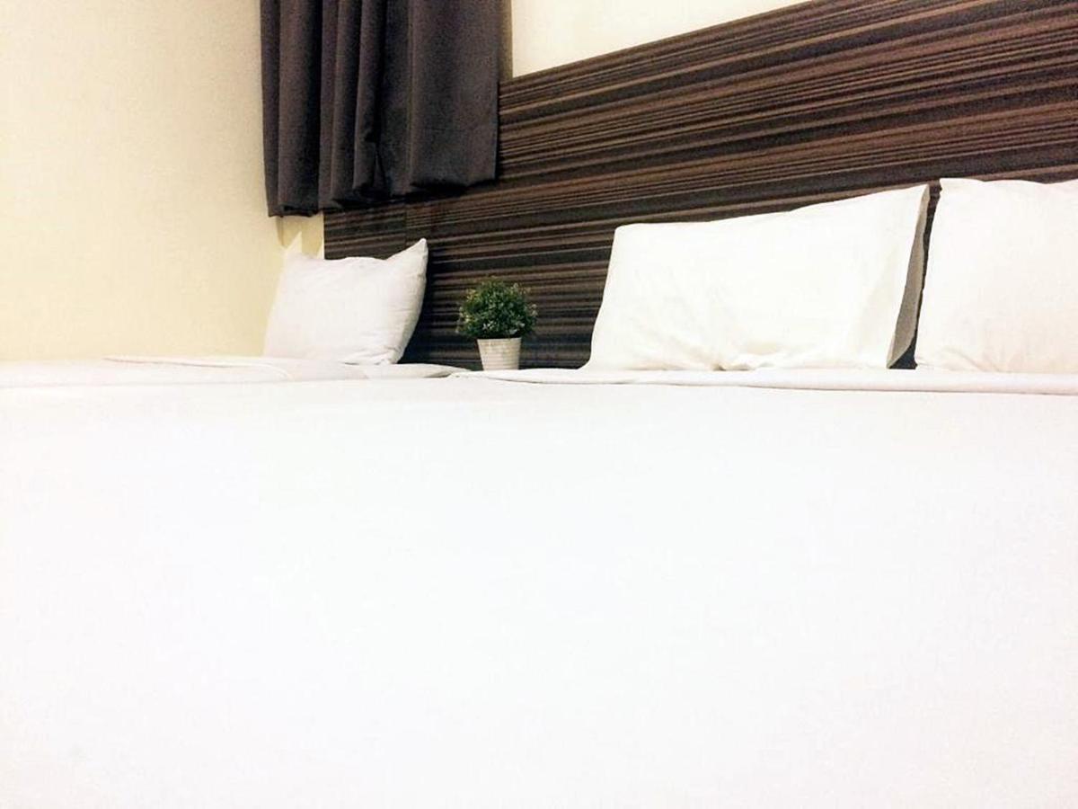Hotel Sara'S Inn, Shah Alam Zewnętrze zdjęcie