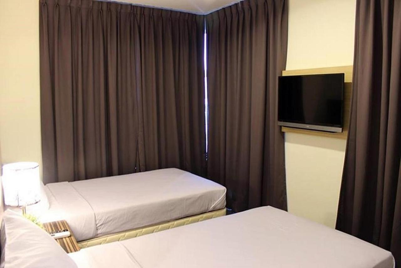 Hotel Sara'S Inn, Shah Alam Zewnętrze zdjęcie