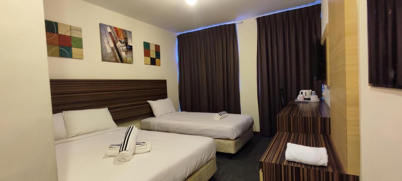 Hotel Sara'S Inn, Shah Alam Zewnętrze zdjęcie